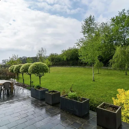 Renovated With Terrace And Garden Dom wakacyjny Soumoy