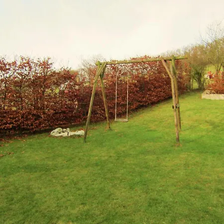 Renovated With Terrace And Garden Dom wakacyjny Soumoy