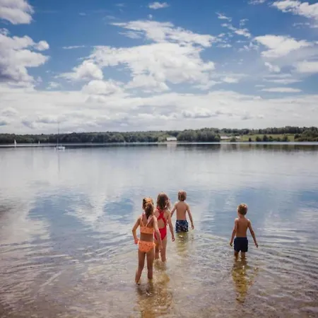 Cozy Bedrooms Cottage, Soumoy